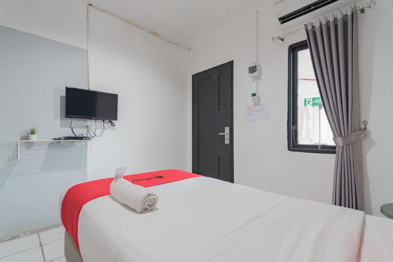 Reddoorz At Sani Guest House Balikpapan Eksteriør bilde